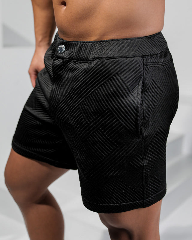 Henly Embossed Shorts 6" - Black