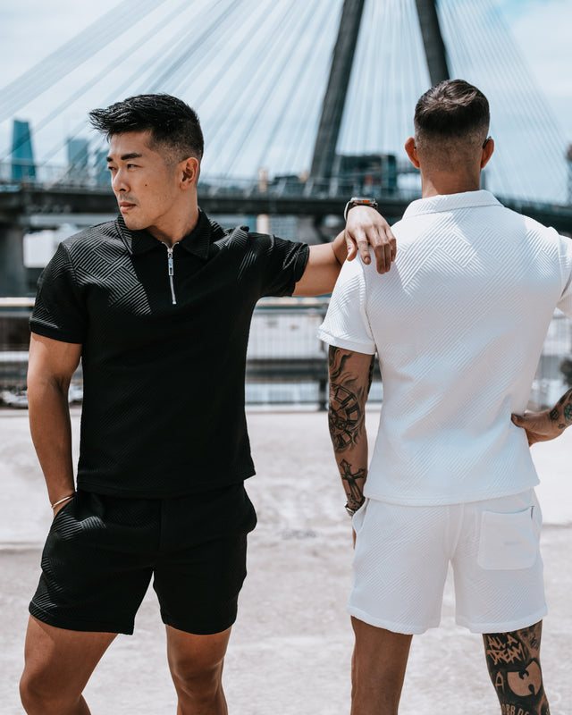 Henly Embossed Shorts 6" - Black