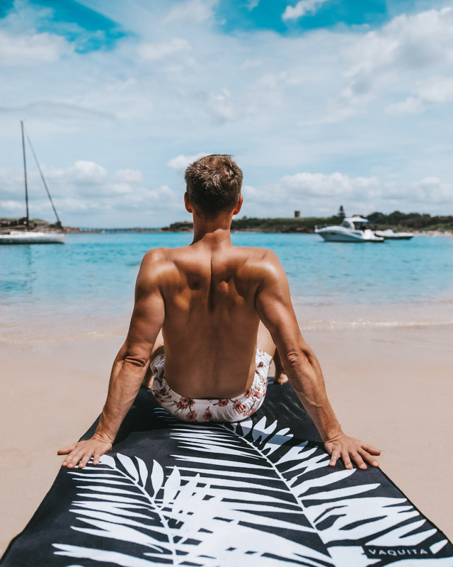 Monochrome Palm Tree - Sand-Free Beach Towel
